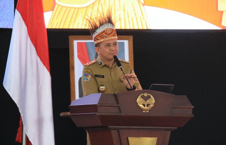 Jadi Keynote Speaker di Kuliah Umum Uncen, Pj Gubernur Papua Fatoni Tekankan Lima Kecerdasan