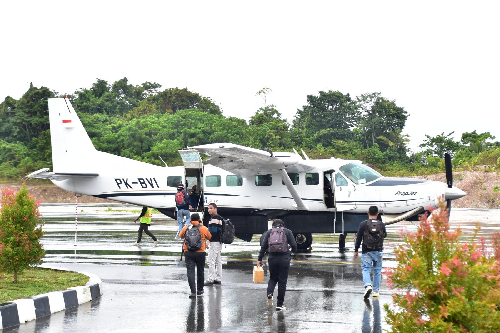 Angkutan Udara Perintis di Bandara Prins Mandapar Banggai Laut Tumbuh Signifikan, Dorong Pariwisata dan Ekonomi Daerah