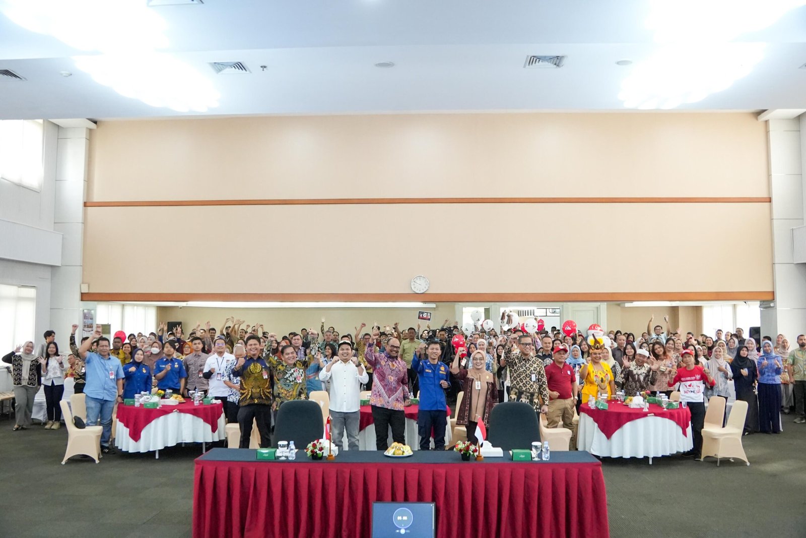Ditjen Bina Adwil Gelar Stand Up Comedy untuk Rayakan HUT RI ke-80 dan Kemendagri