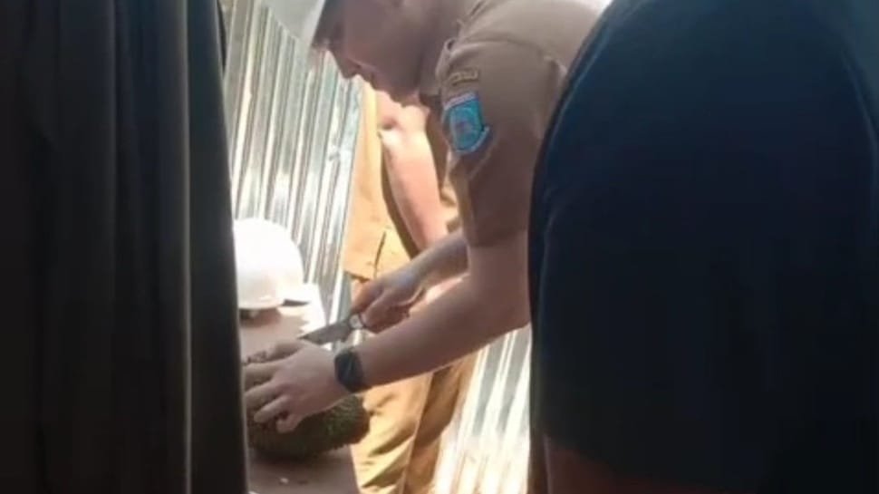 Viral! Diduga Inspektorat Tangsel Santap Musang King Rp5 Juta Saat Sidak Proyek Pemerintah