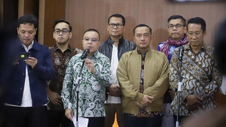 Prabowo Beri Abolisi ke Tom Lembong dan Amnesti untuk Hasto Kristiyanto: Langkah Politik atau Keadilan?