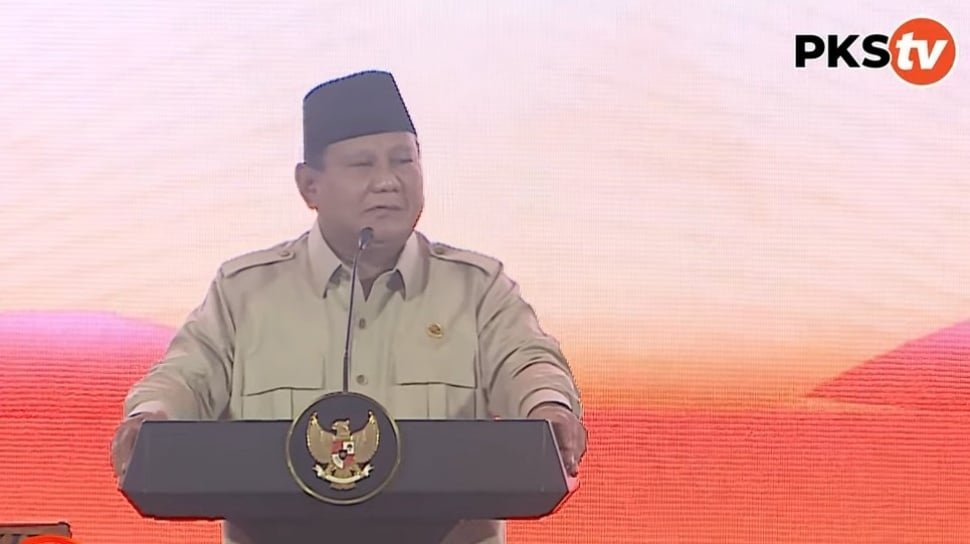 Prabowo Sindir Keras BUMN Bagi-Bagi Bonus Saat Rugi: “Brengsek Banget Itu!”