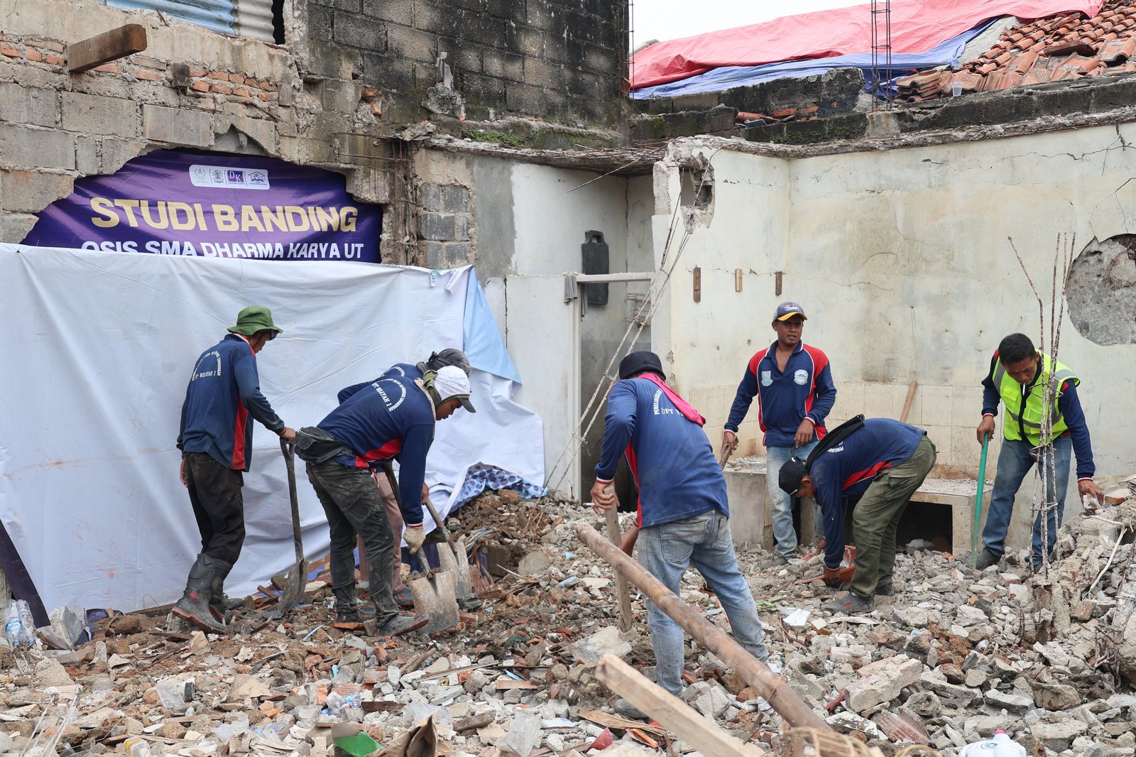 Pemkot Tangsel Gandeng Baznas Perbaiki 20 Rumah Warga Terdampak Ledakan di Pondok Cabe Ilir