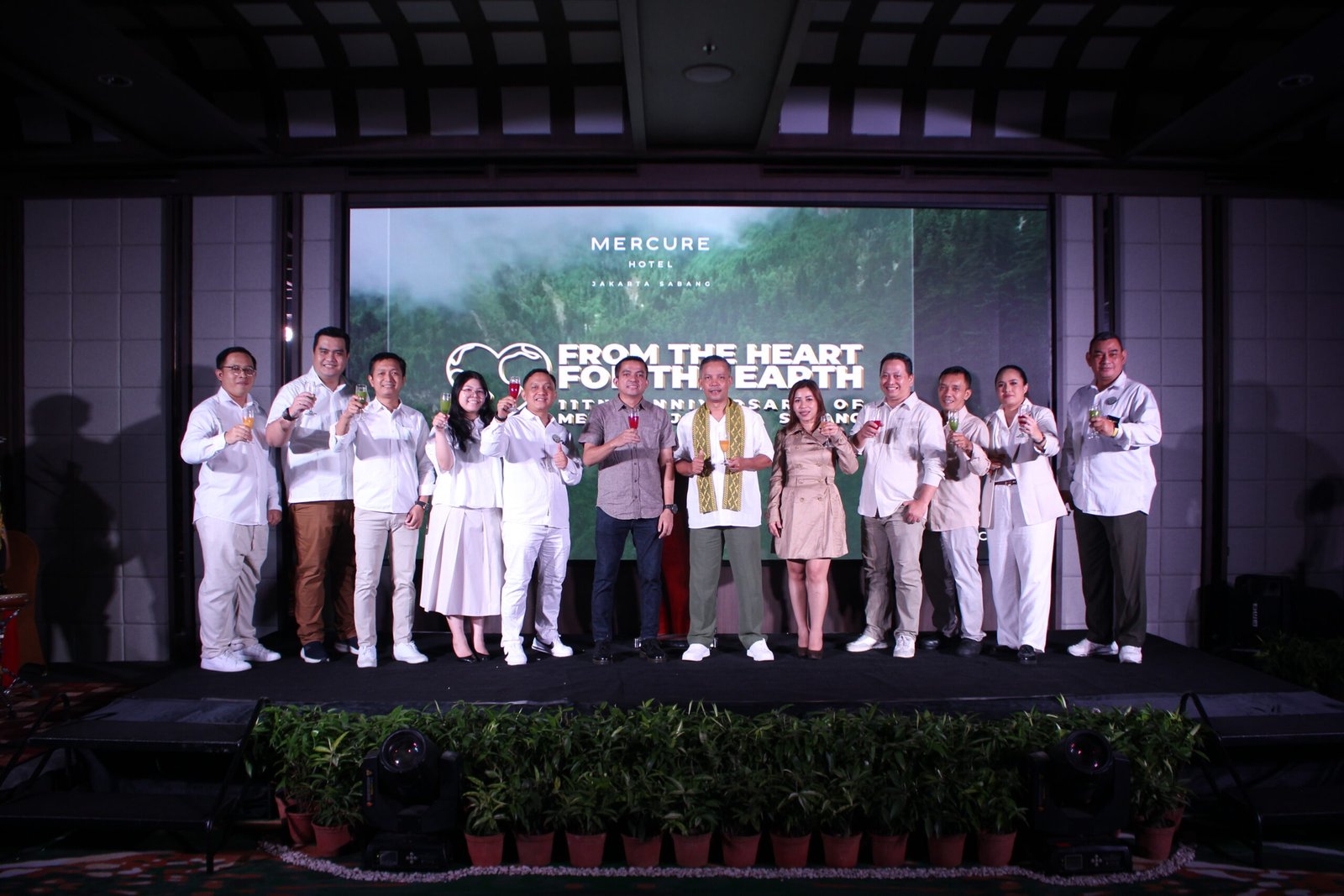 Rayakan Ulang Tahun ke-11, Mercure Jakarta Sabang Usung Tema From the Heart for the Earth