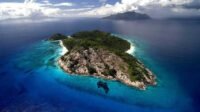 Pulau Sentinel Utara: Menguak Misteri Suku Paling Terisolasi di Dunia