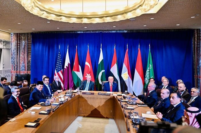 Trump Ajukan Rencana Damai Gaza: 8 Negara Muslim Setuju, Warga Palestina Sebut Hanya “Lelucon”