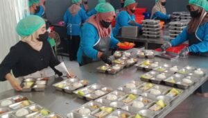 BGN Tutup 112 Dapur MBG Usai Kasus Keracunan, 13 Dapur Siap Beroperasi Lagi