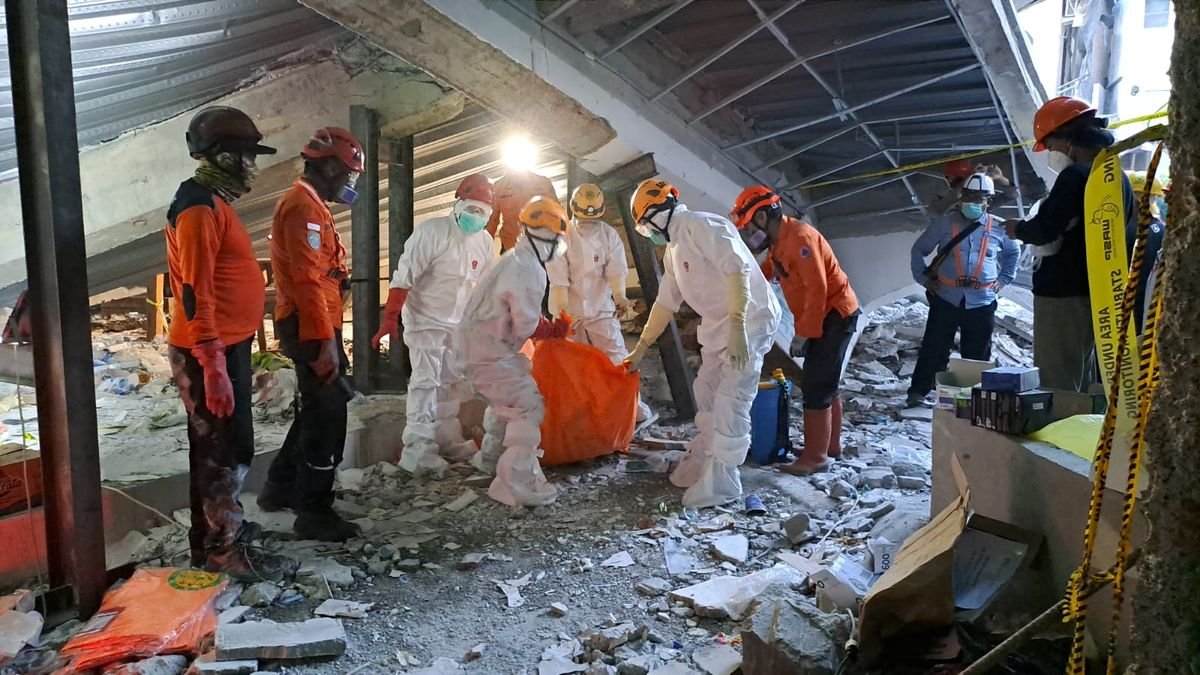 Update Terbaru: Korban Tewas Ponpes Al Khoziny Meningkat Jadi 52 Orang, Proses Evakuasi Masih Berlanjut