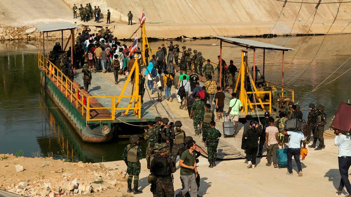 Sarang Penipuan Terbesar di Myanmar Digerebek, Ratusan Orang Termasuk WNI Kabur ke Thailand