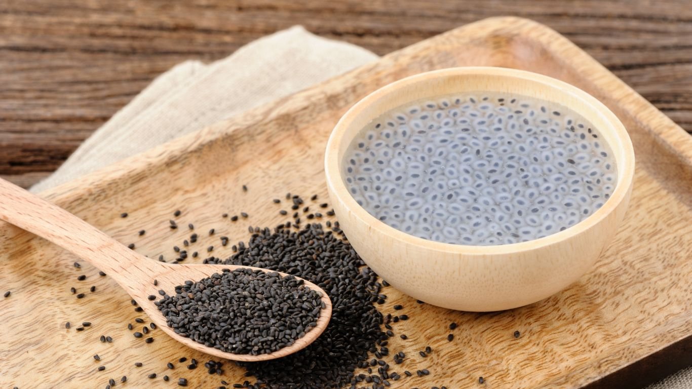 Biji Selasih: Superfood Alami untuk Jantung, Tulang, dan Kulit Sehat