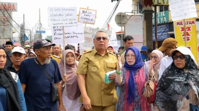 Wali Kota Tangsel Benyamin Davnie Tegas Dukung Warga Tolak Penutupan Jalan Serpong–Parung yang Melintasi BRIN