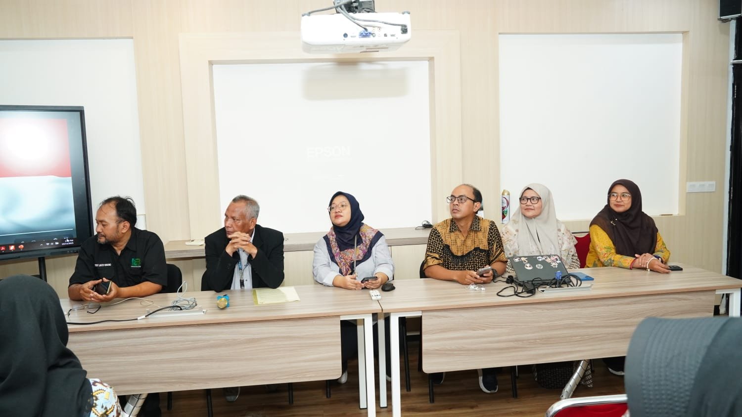 Universitas Budi Luhur Kembangkan Aplikasi Pelaporan