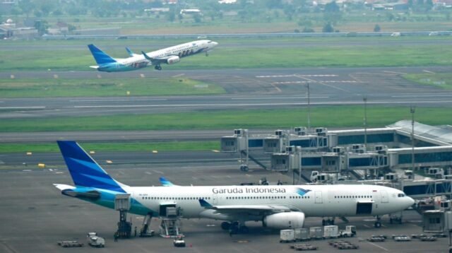 Kabar Gembira! Tiket Pesawat Turun Hingga 14 Persen untuk Libur Natal dan Tahun Baru 2026