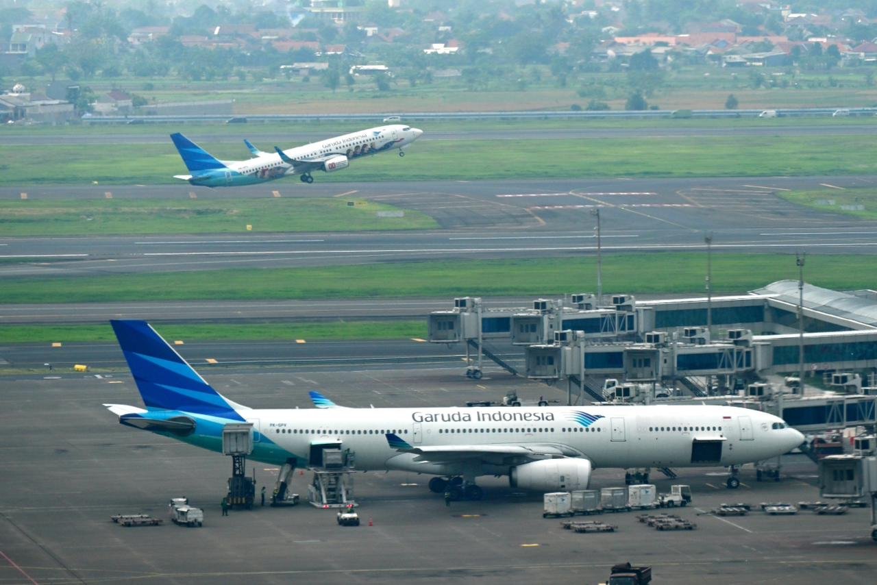 Kabar Gembira! Tiket Pesawat Turun Hingga 14 Persen untuk Libur Natal dan Tahun Baru 2026