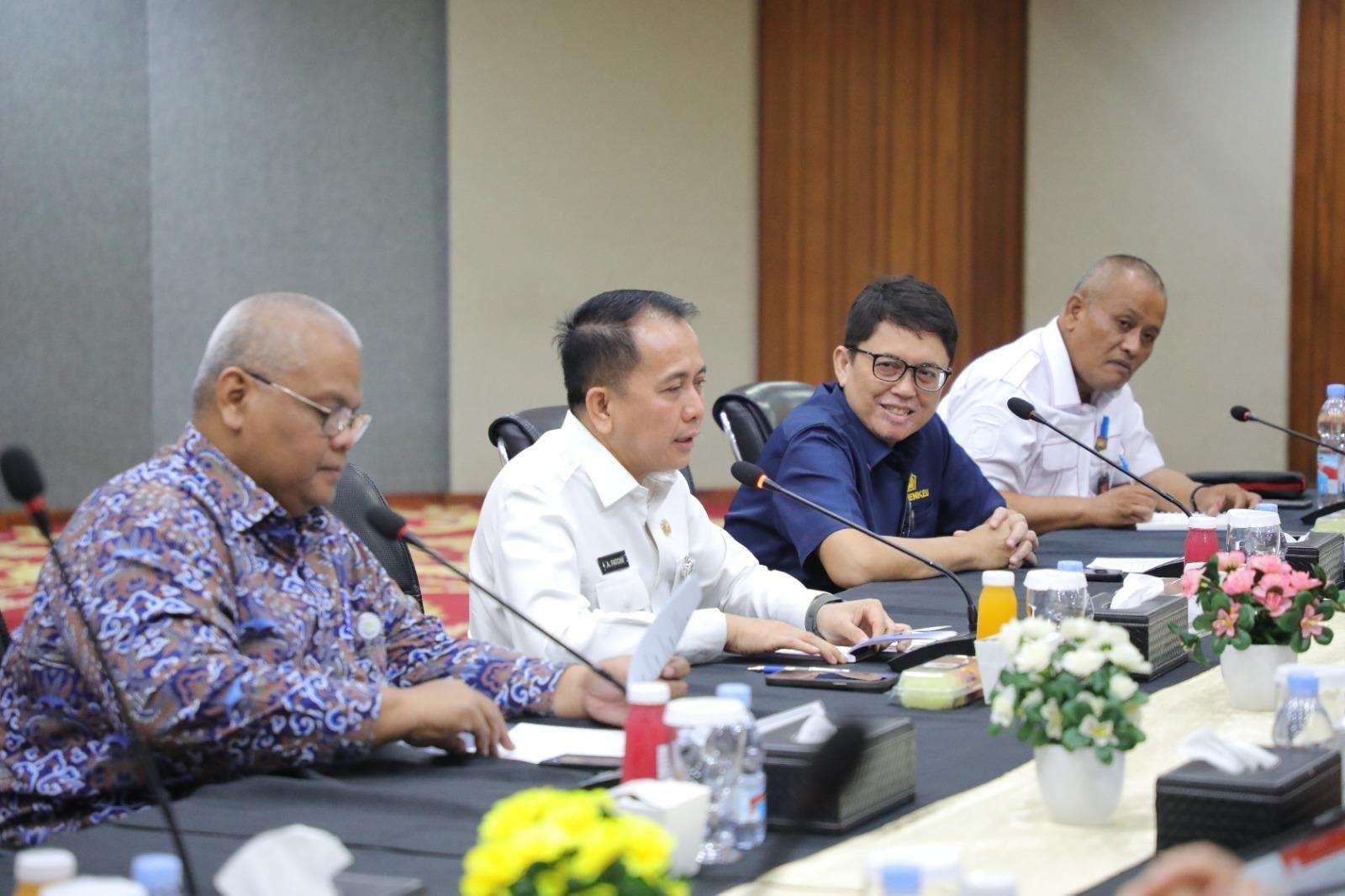 Ditjen Bina Keuda Kemendagri Dorong Pertumbuhan Ekonomi Daerah Lewat Skema Pinjaman Bersama PT SMI