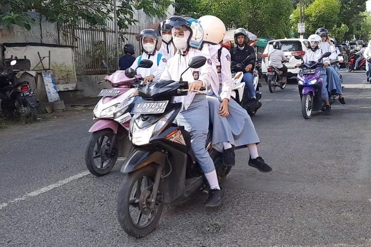 Siswa di Jawa Barat Dilarang Bawa Motor ke Sekolah, Ini Alasannya!