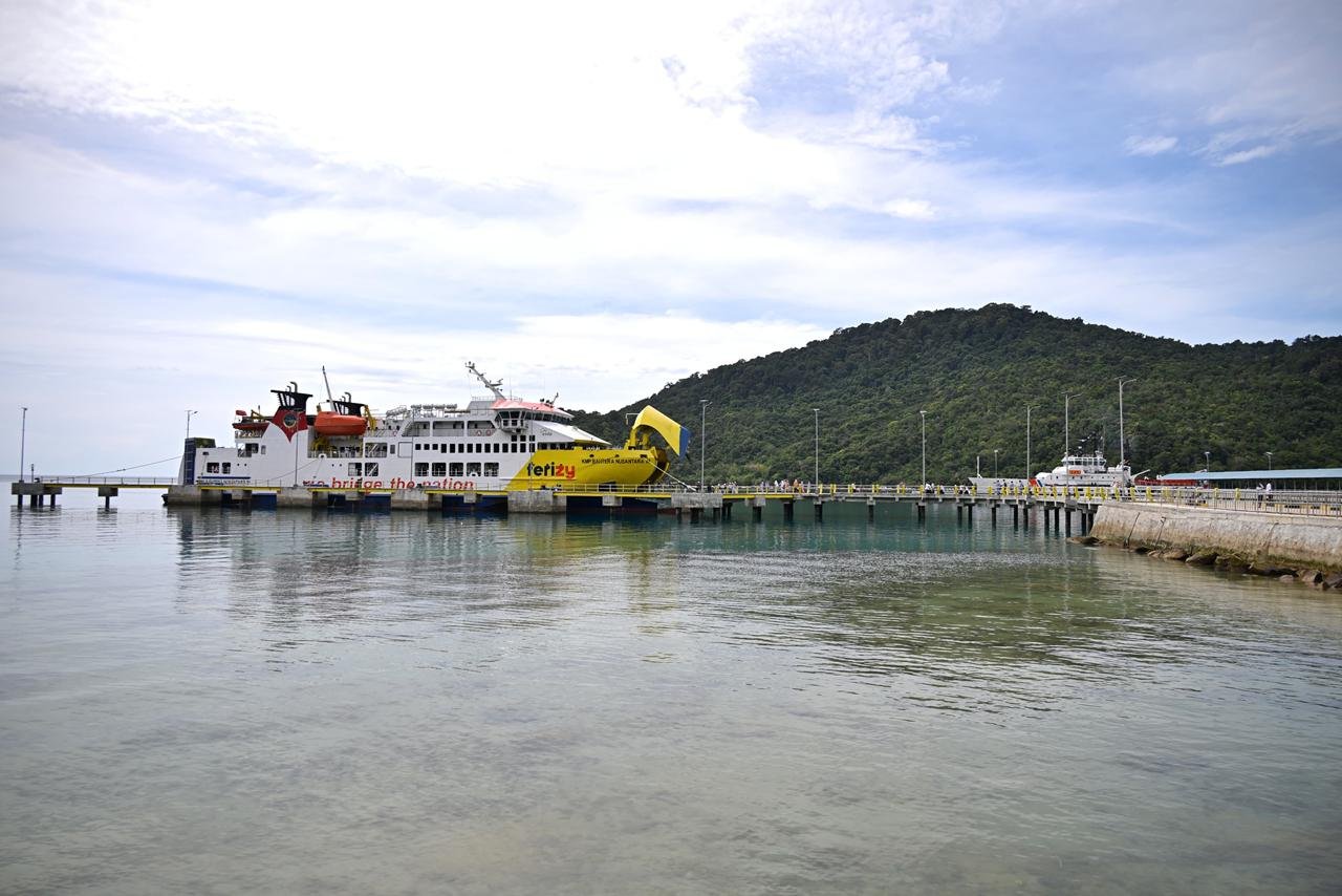 Pelabuhan Letung dan Sedanau Diresmikan, Perjalanan Laut Jadi Lebih Cepat dan Aman