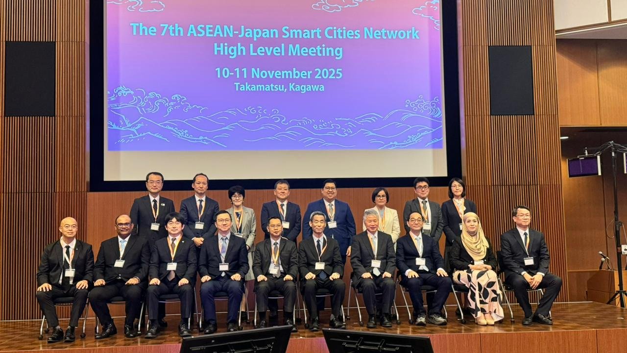 Dirjen Bina Adwil Safrizal ZA Pimpin Delegasi Indonesia di ASEAN-Japan Smart Cities Network 2025