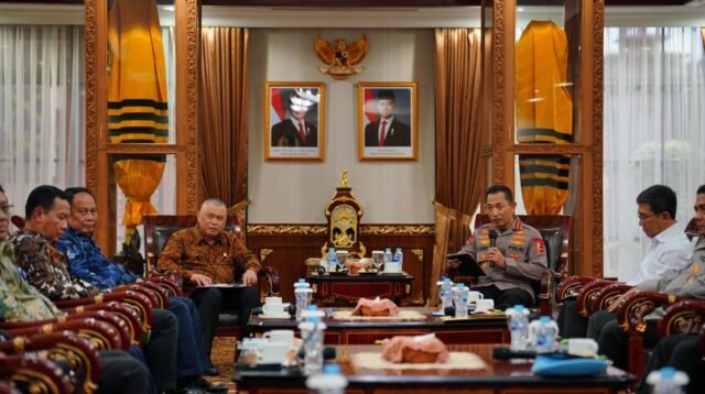 Langkah Strategis Kemenhub dan Polri Siap Amankan Perjalanan Nataru 2025/2026