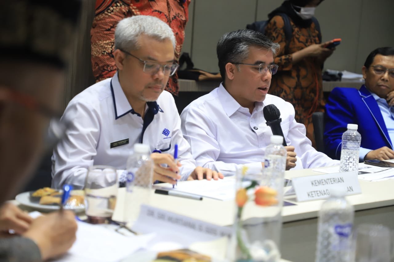 Menaker Yassierli: Keterbukaan Informasi jadi Kunci Ekosistem Kerja yang Adaptif