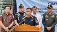 Dirjen Bea Cukai Ancam Pemecatan Pegawai yang “Main Mata” dengan Pedagang Thrifting