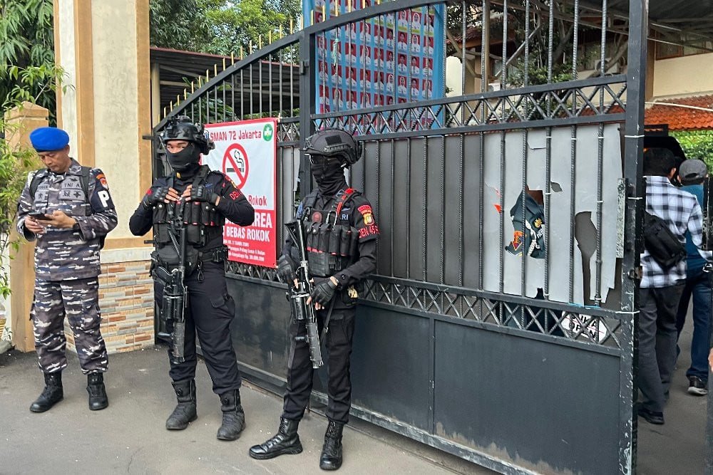 Densus 88 Ungkap Tujuh Peledak Dibawa Terduga Pelaku SMAN 72 Jakarta, Empat Meledak