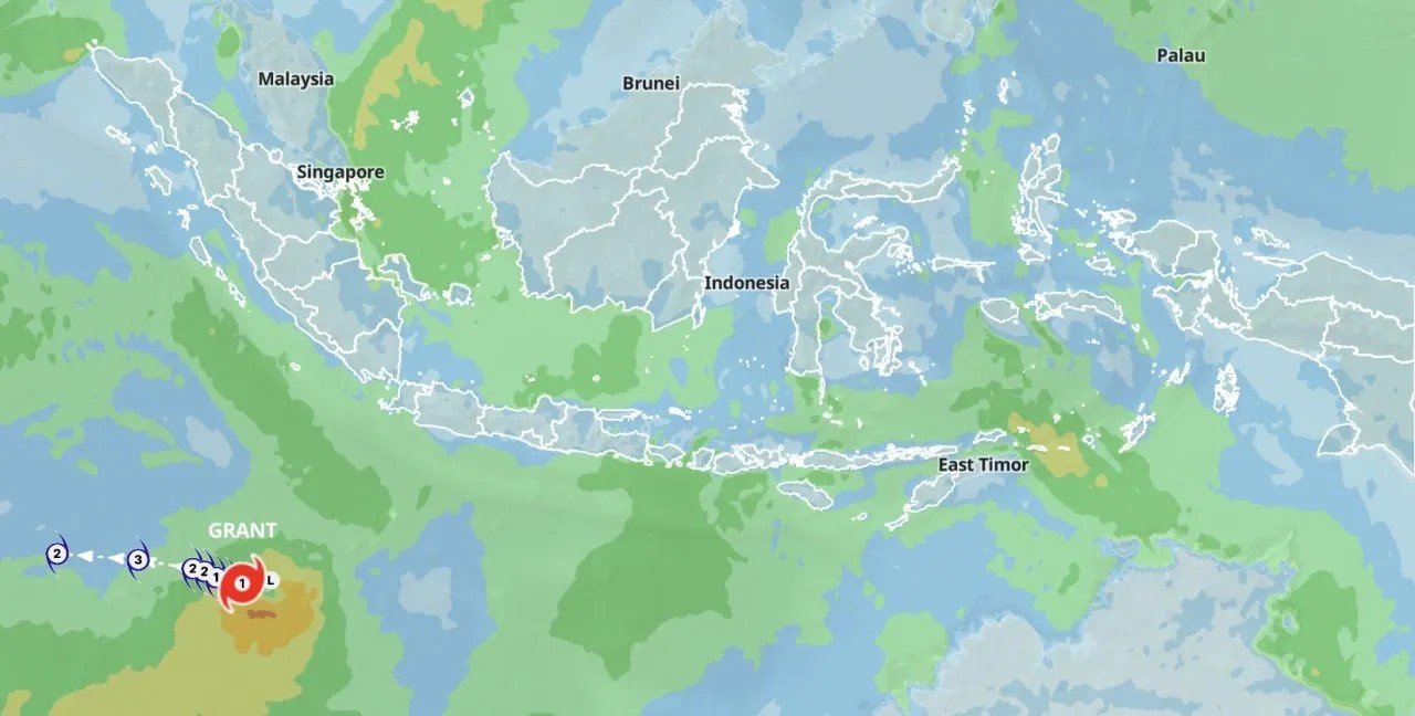 Gelombang Laut Pesisir Selatan Meningkat, BMKG Imbau Waspada Siklon GRANT