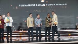 Kabupaten Supiori Cetak Sejarah, Raih Penghargaan UHC Terbaik Nasional