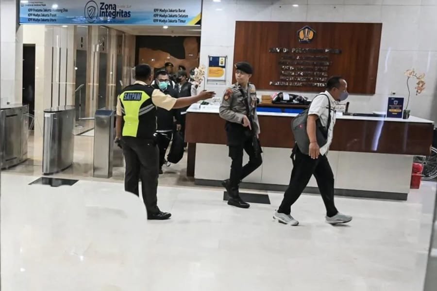 Usut Dugaan Suap, KPK Geledah Kantor Ditjen Pajak Kemenkeu
