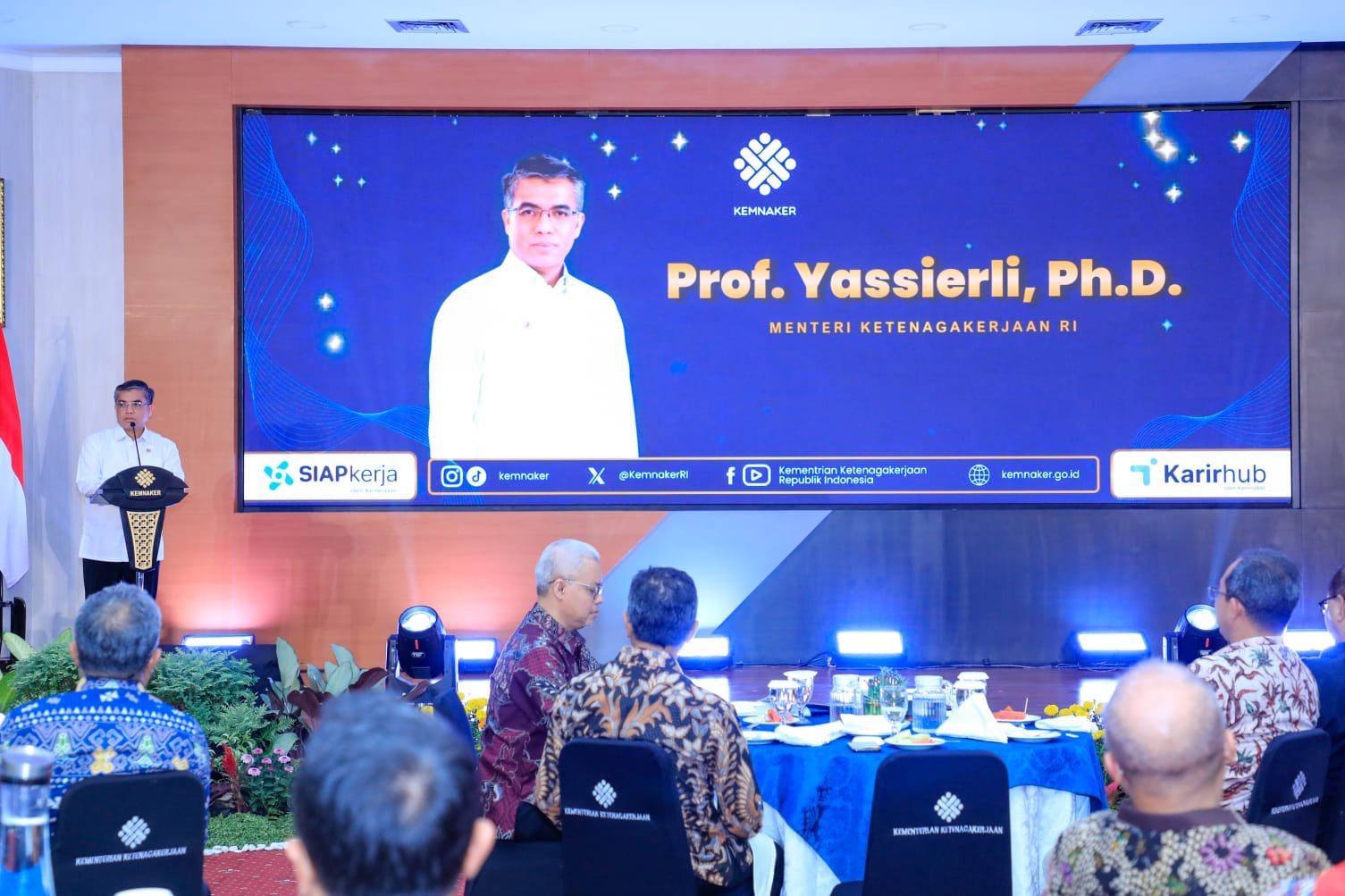 Perkuat Inklusi Kerja, Menaker Ajak Kementerian dan Lembaga Serap Tenaga Kerja Disabilitas