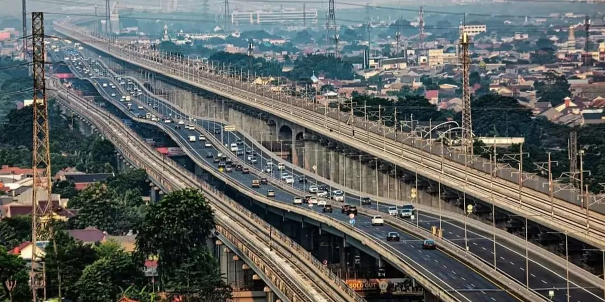 Lonjakan Arus Mudik, 64.985 Kendaraan Tinggalkan Jakarta Lewat Tol MBZ