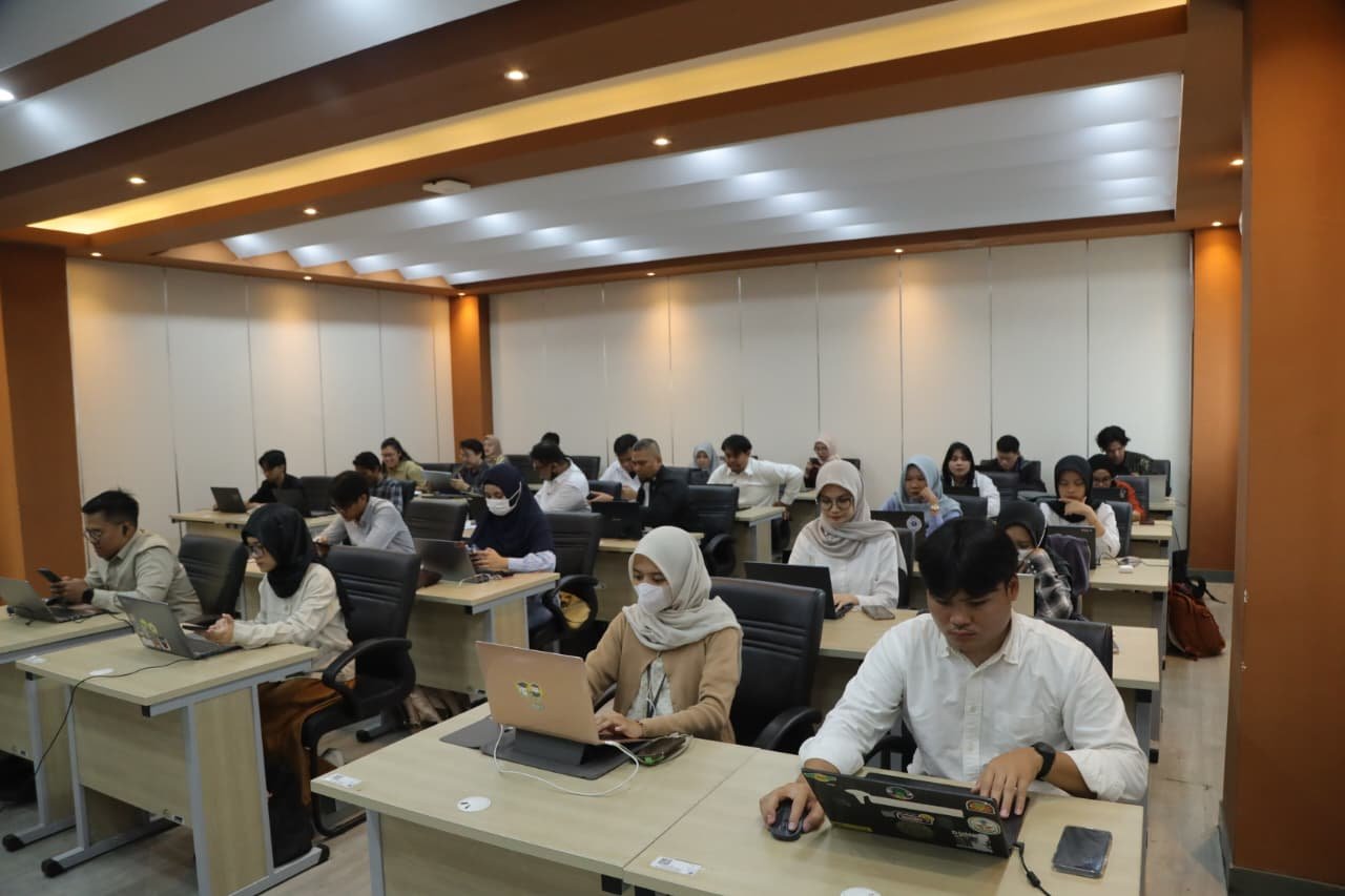 1.565 Calon Ahli K3 Umum Lulus Evaluasi, Kemnaker Perkuat Garda Keselamatan Kerja Nasional