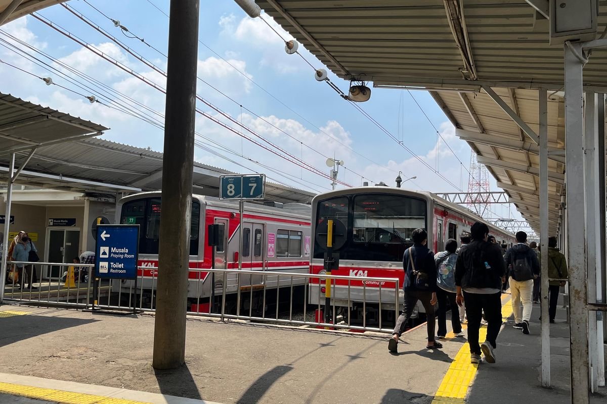 Stasiun Bogor Tutup Peron 6–8, Ini Daftar 31 Jadwal KRL yang Berubah
