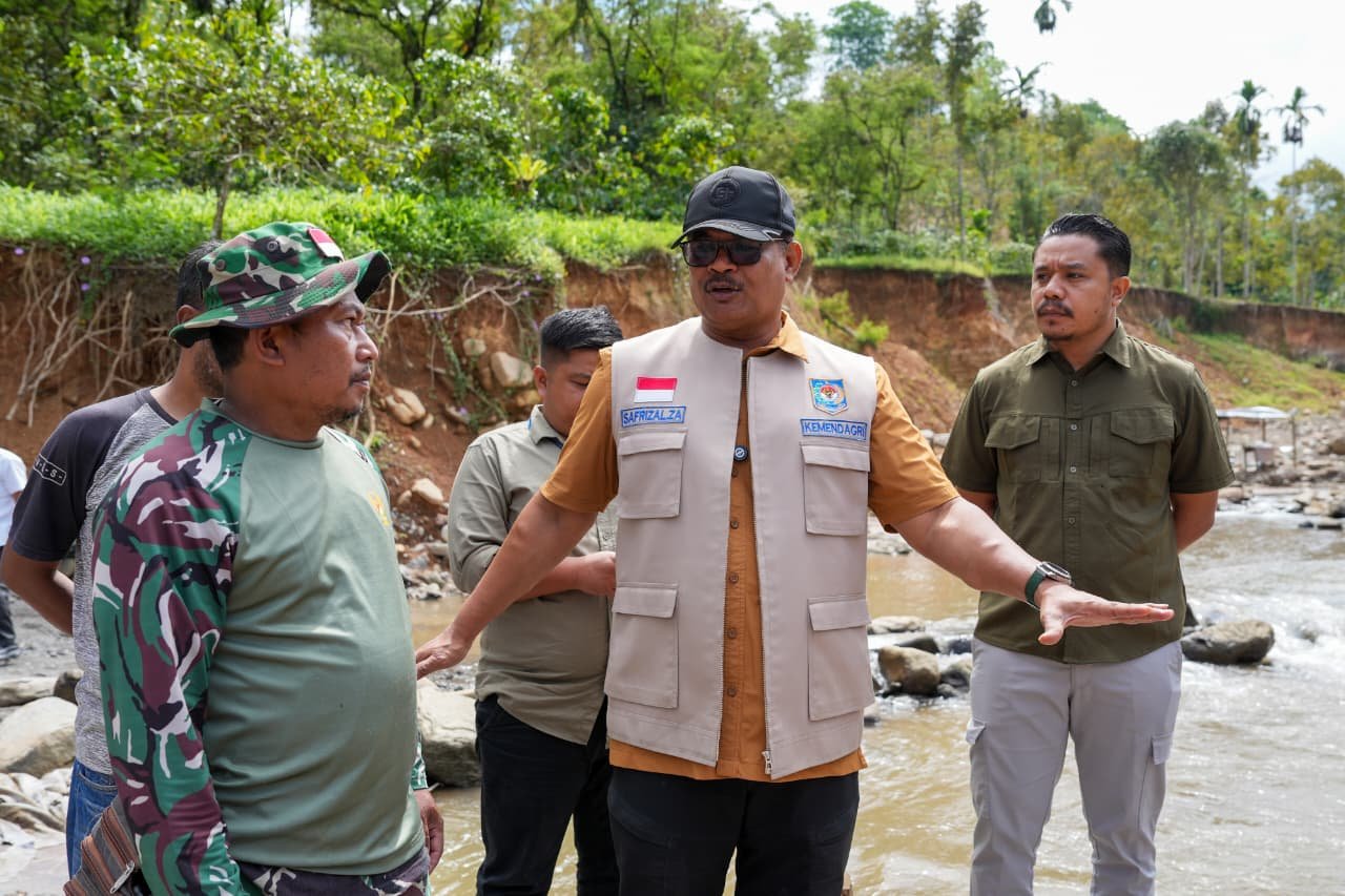 Safrizal ZA Tinjau Wih Porak, Pastikan Jembatan Rangka Baja Rampung Tepat Waktu
