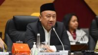 67a0b36b2ee17 Penghapusan Guru Honorer Mulai 2027 Tuai Polemik, DPR Akan Panggil Mendikdasmen