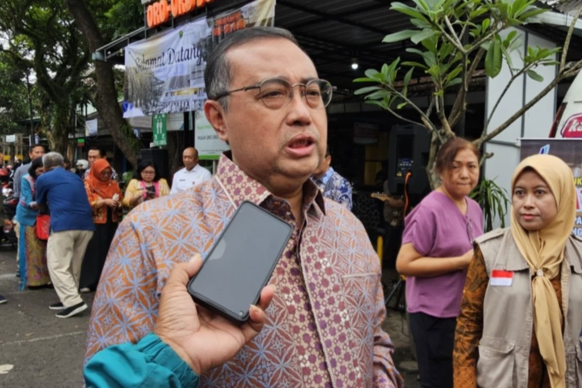 Komisi IX DPR Setuju Motor Listrik BGN Dihibahkan ke Guru Honorer di Daerah