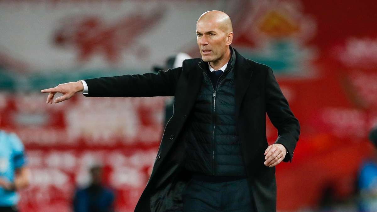 Zinedine Zidane Resmi Jadi Pelatih Timnas Prancis Gantikan Didier Deschamps