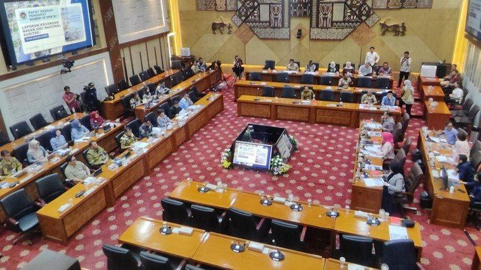 BGN Akui Pengadaan Motor Listrik Rp411 Miliar, Aset Belum Dicatat karena Diusut Kejaksaan
