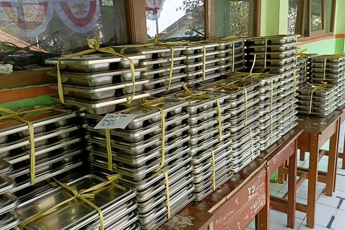 Ratusan Porsi MBG Dikembalikan di Mojokerto, Siswa Keluhkan Ikan Nila Bau dan Kurang Segar