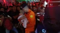 6a7ce5976f364 Bayi 8 Bulan Selamat dari KMP Putri Yasmin Terbakar, 8 Jam Terombang-ambing di Laut