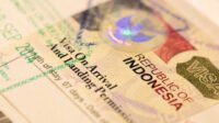 Visa-On-Arrival Tarif Visa on Arrival Indonesia Bakal Naik hingga Rp1 Juta, Ini Skema Baru untuk WNA