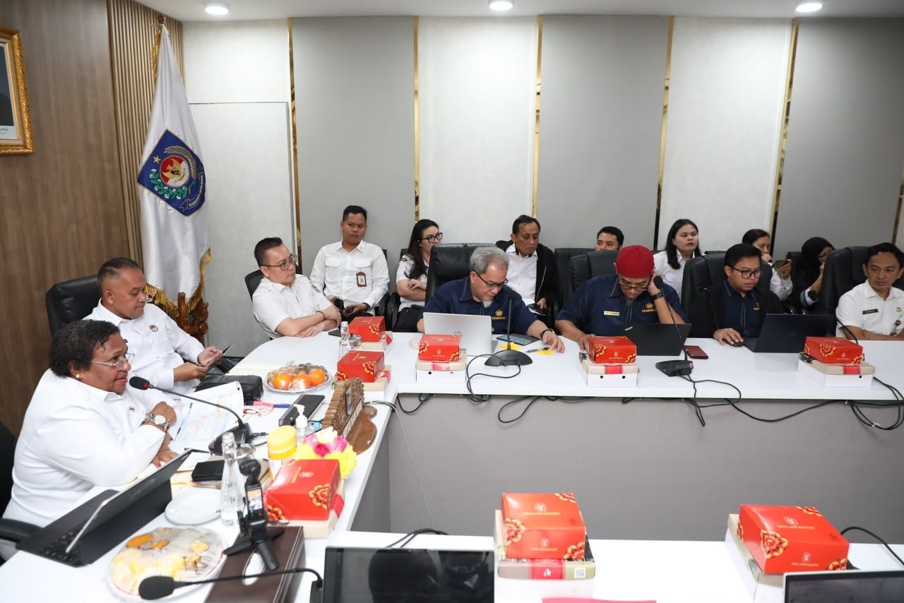 Wamendagri Ribka Minta Pemda di Tanah Papua Segera Tuntaskan Penyaluran Dana Otsus Tahap II Tepat Waktu