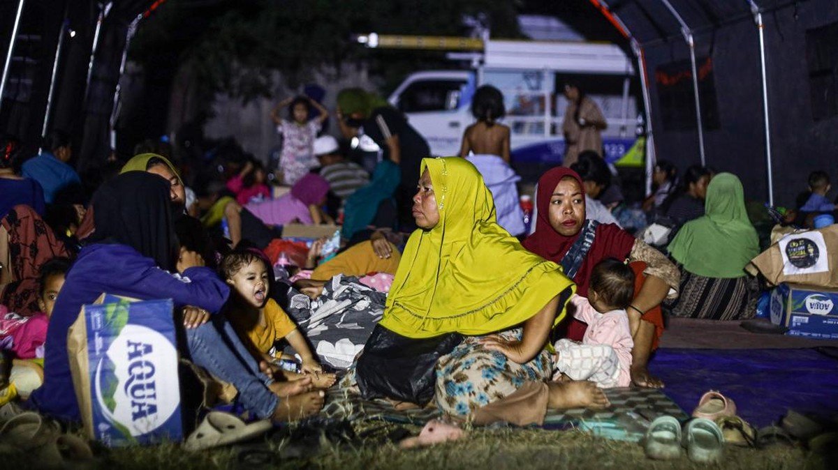 Update Gempa NTT: Korban Meninggal Bertambah Jadi 72 Orang, 82.691 Warga Mengungsi