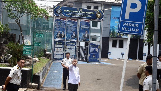 Sidak Lapas Cibinong, Ombudsman Temukan Warga Binaan Tinggal di Rumah Petak Mewah