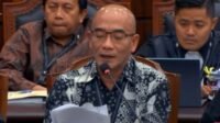 6abe5d1325c20 Hasyim Asy’ari Akui KPU Tidak Klarifikasi Syarat Pendidikan Gibran di Pilpres 2024