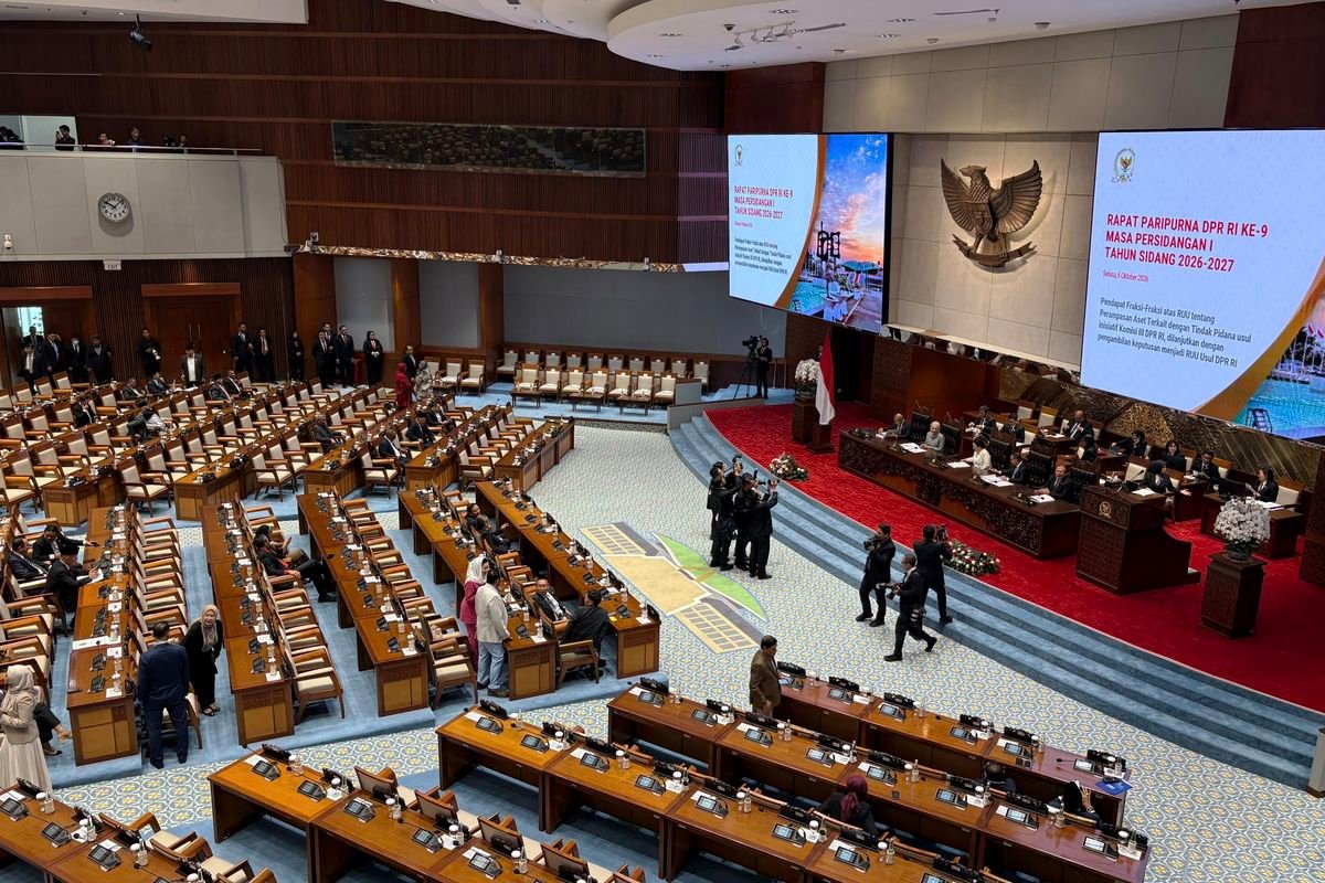 Resmi! DPR Sahkan RUU Perlindungan Ketenagakerjaan Jadi Undang-Undang