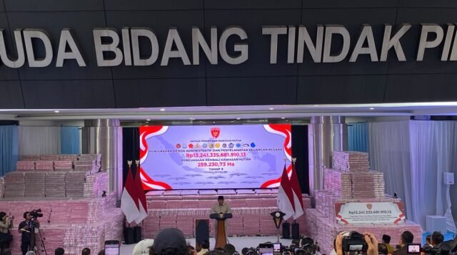 Prabowo Mengaku Berkali-kali Ditawari Suap Selama 2 Tahun Menjabat