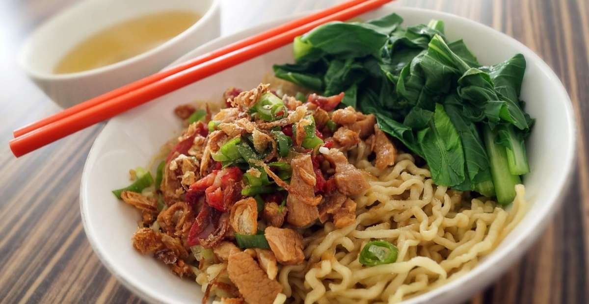 Sejarah Mi Ayam di Indonesia, dari Pengaruh Kuliner Tionghoa hingga Jadi Favorit Masyarakat