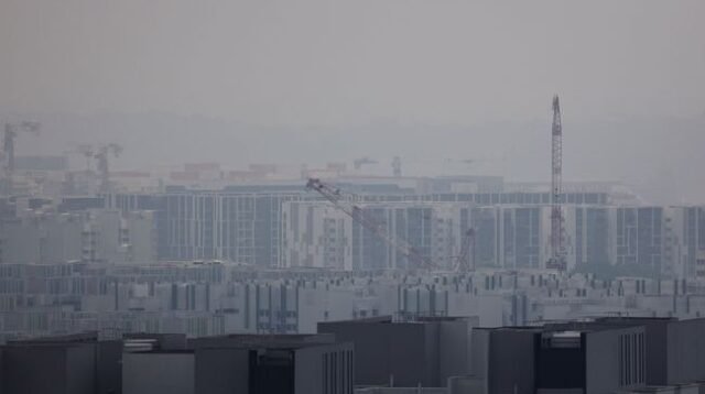 Kabut Asap dari Indonesia Kepung Singapura, PSI Tembus 173 dan Masuk Kategori Tidak Sehat