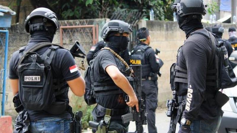 Densus 88 Tangkap 11 Tersangka Terorisme di 6 Provinsi, Diduga Terkait Jaringan Daulah Islamiyah